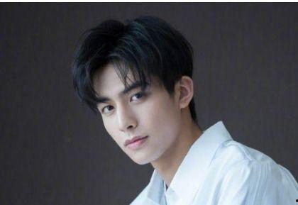 宋威龙恋情爆料最新视频,甜蜜互动引网友热议  第1张